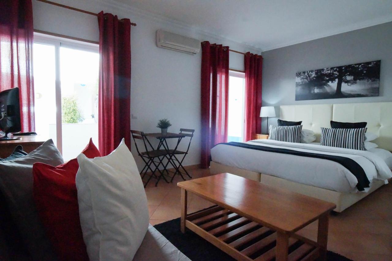 Oasis Beach Apartments Praia Da Luz Ngoại thất bức ảnh