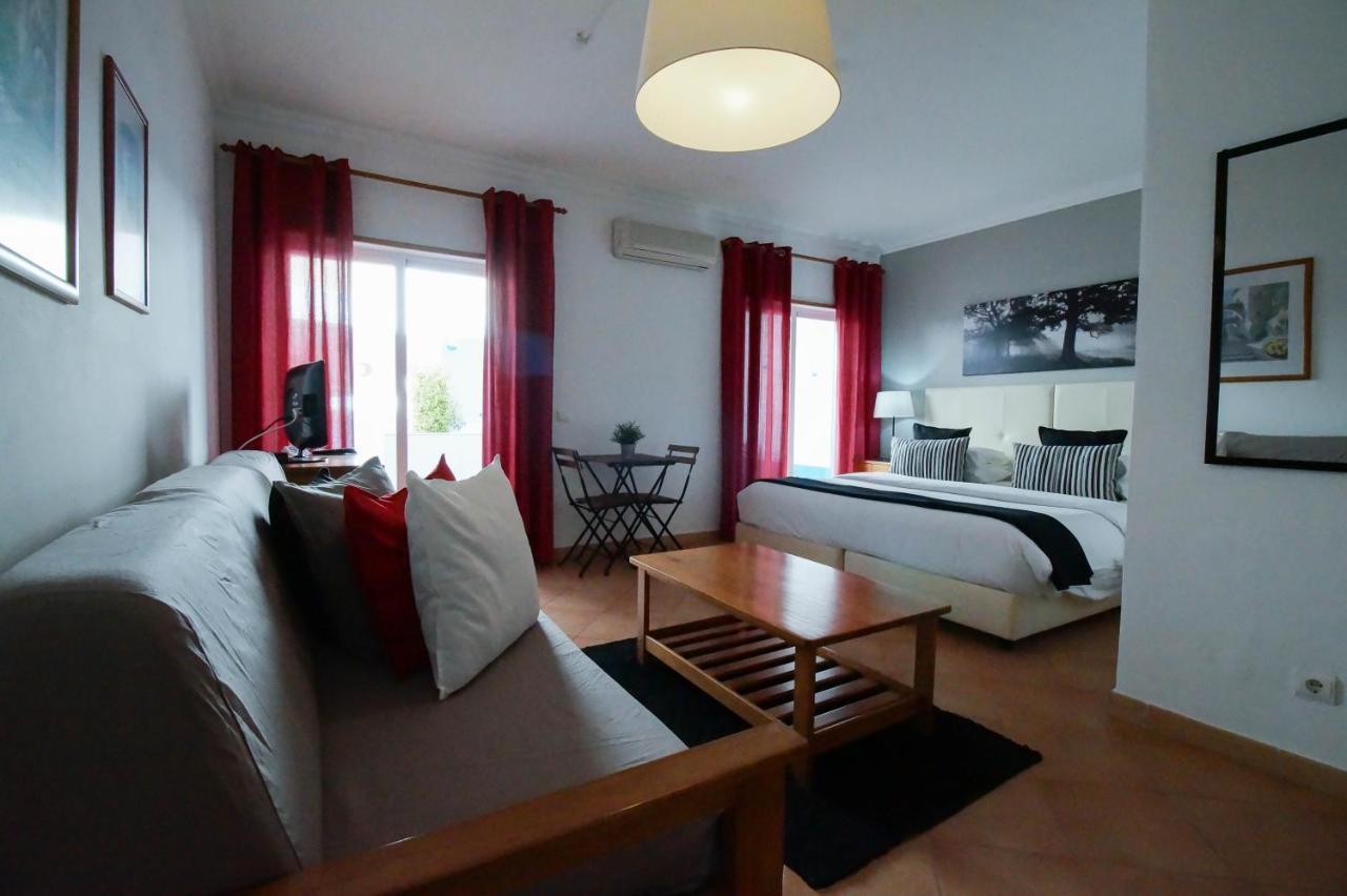 Oasis Beach Apartments Praia Da Luz Ngoại thất bức ảnh
