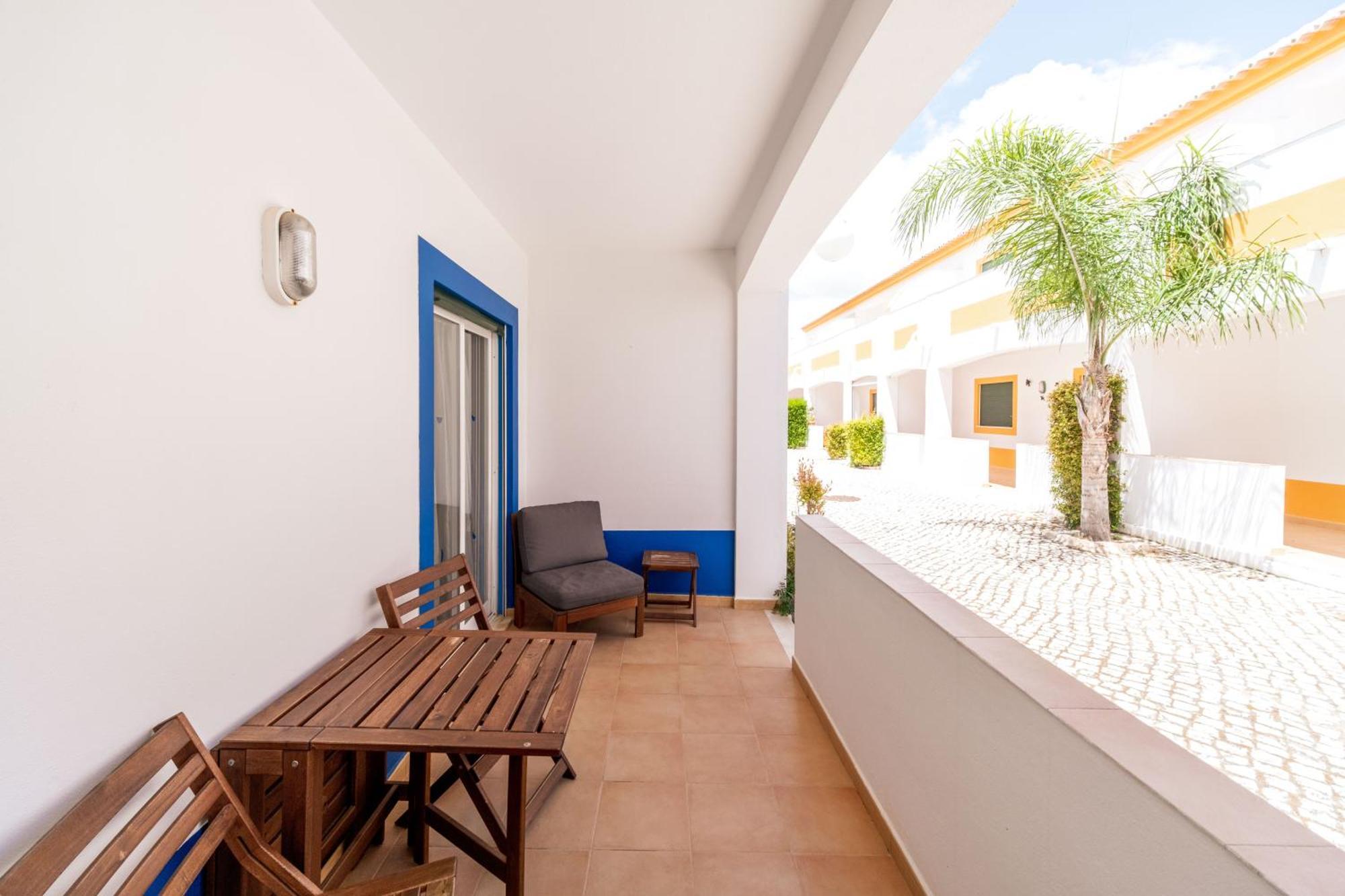 Oasis Beach Apartments Praia Da Luz Phòng bức ảnh
