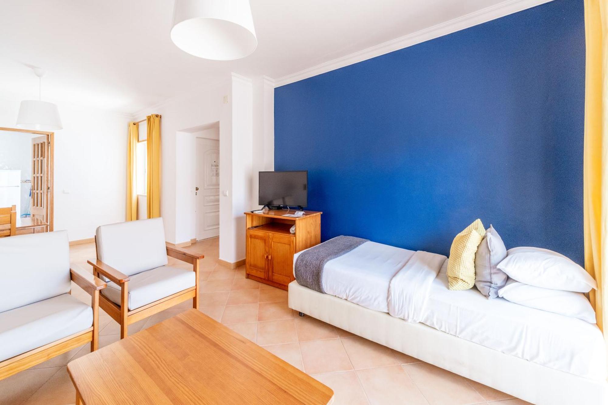 Oasis Beach Apartments Praia Da Luz Phòng bức ảnh