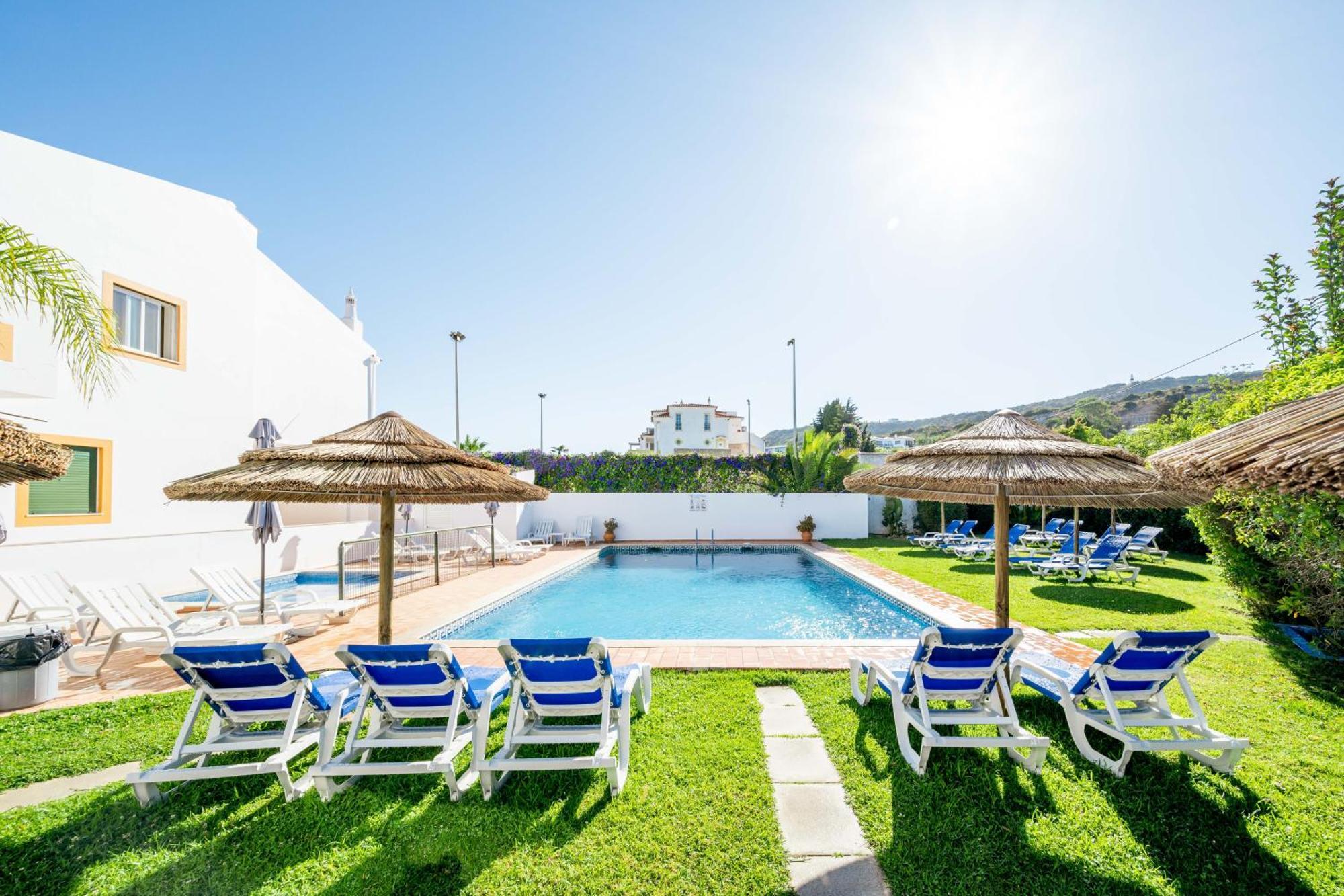 Oasis Beach Apartments Praia Da Luz Ngoại thất bức ảnh