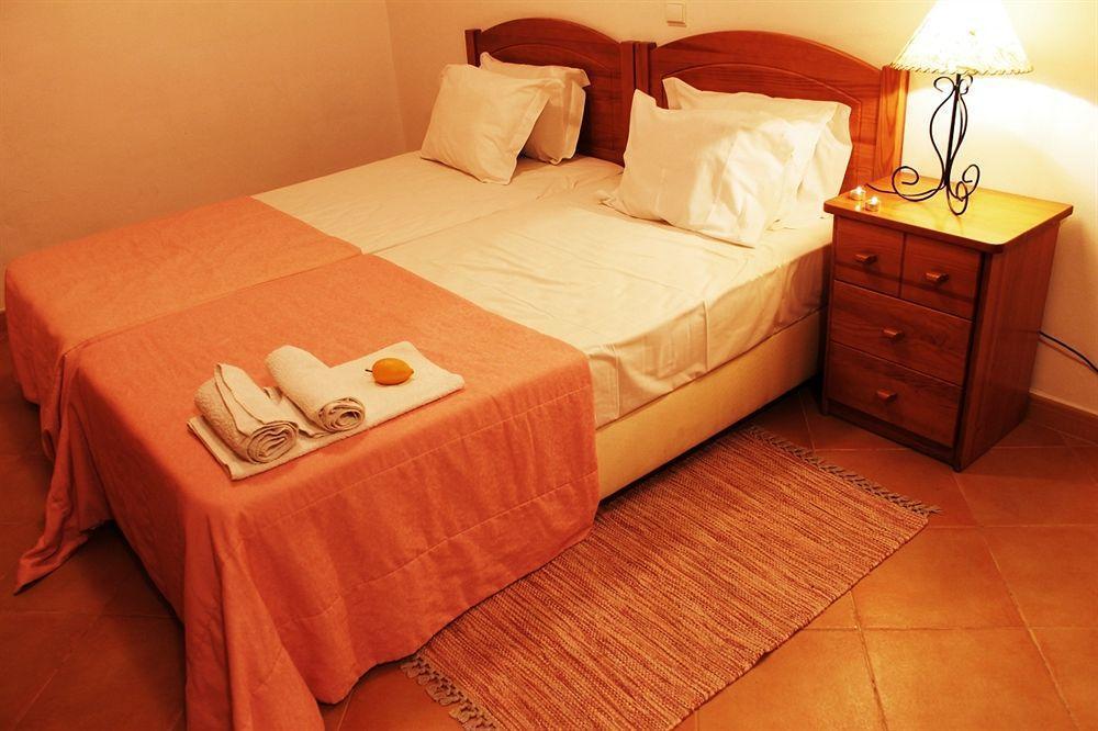 Oasis Beach Apartments Praia Da Luz Ngoại thất bức ảnh
