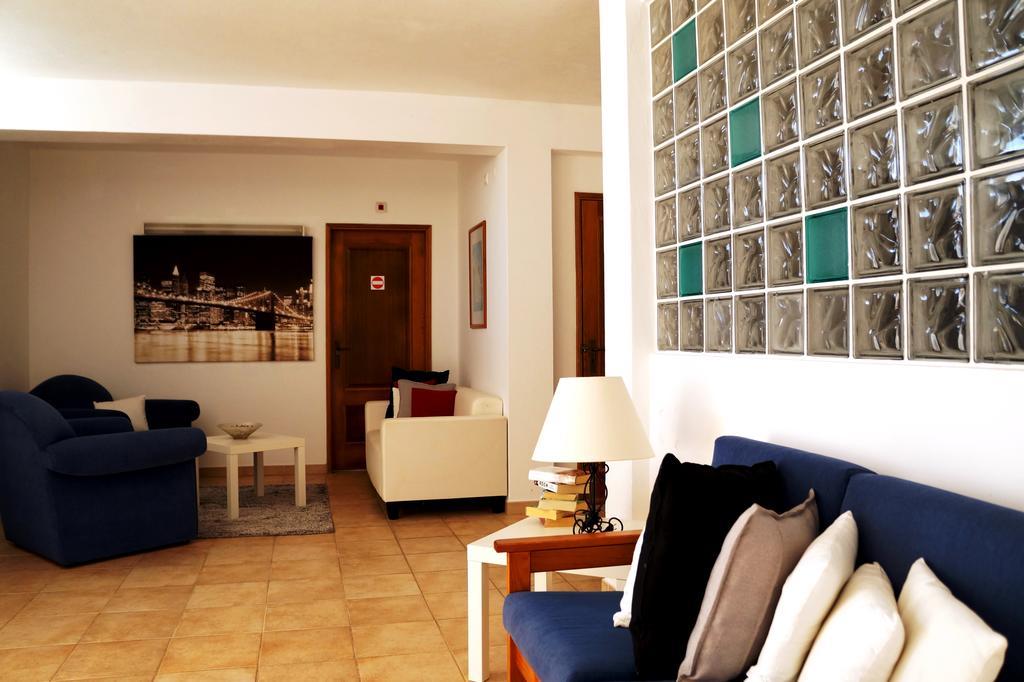 Oasis Beach Apartments Praia Da Luz Ngoại thất bức ảnh
